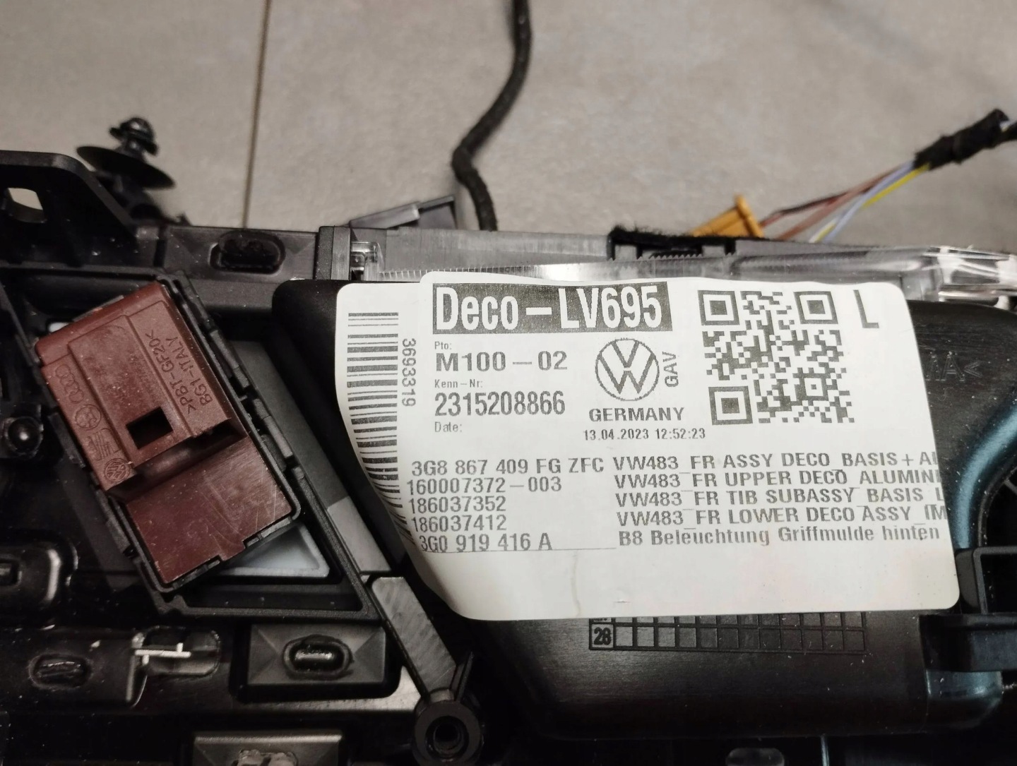 VW Arteon R modanatura DEKORY OZDOBNE LED KARBON
