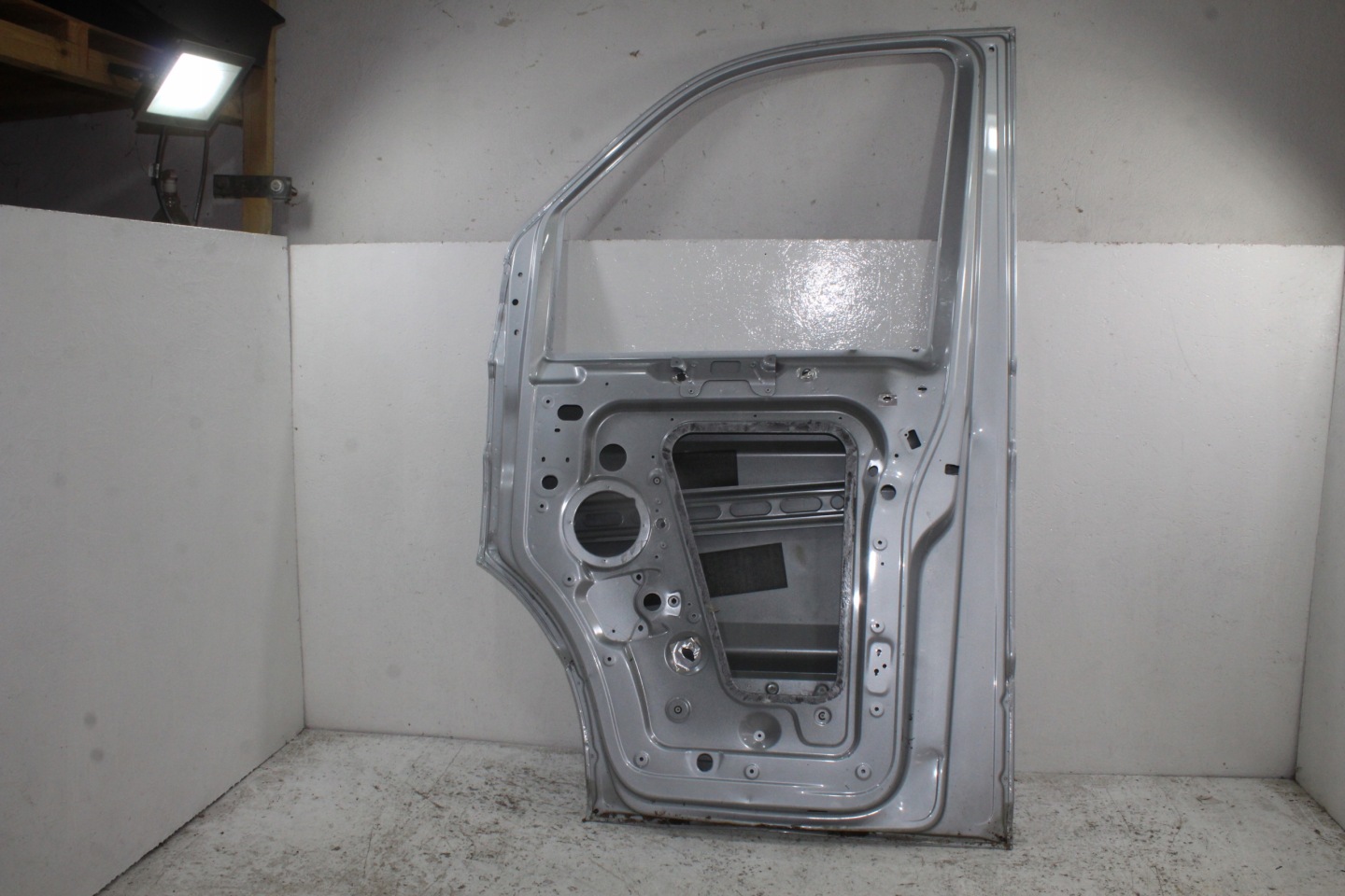VW Crafter II MAN TGE door right front 7C0831112