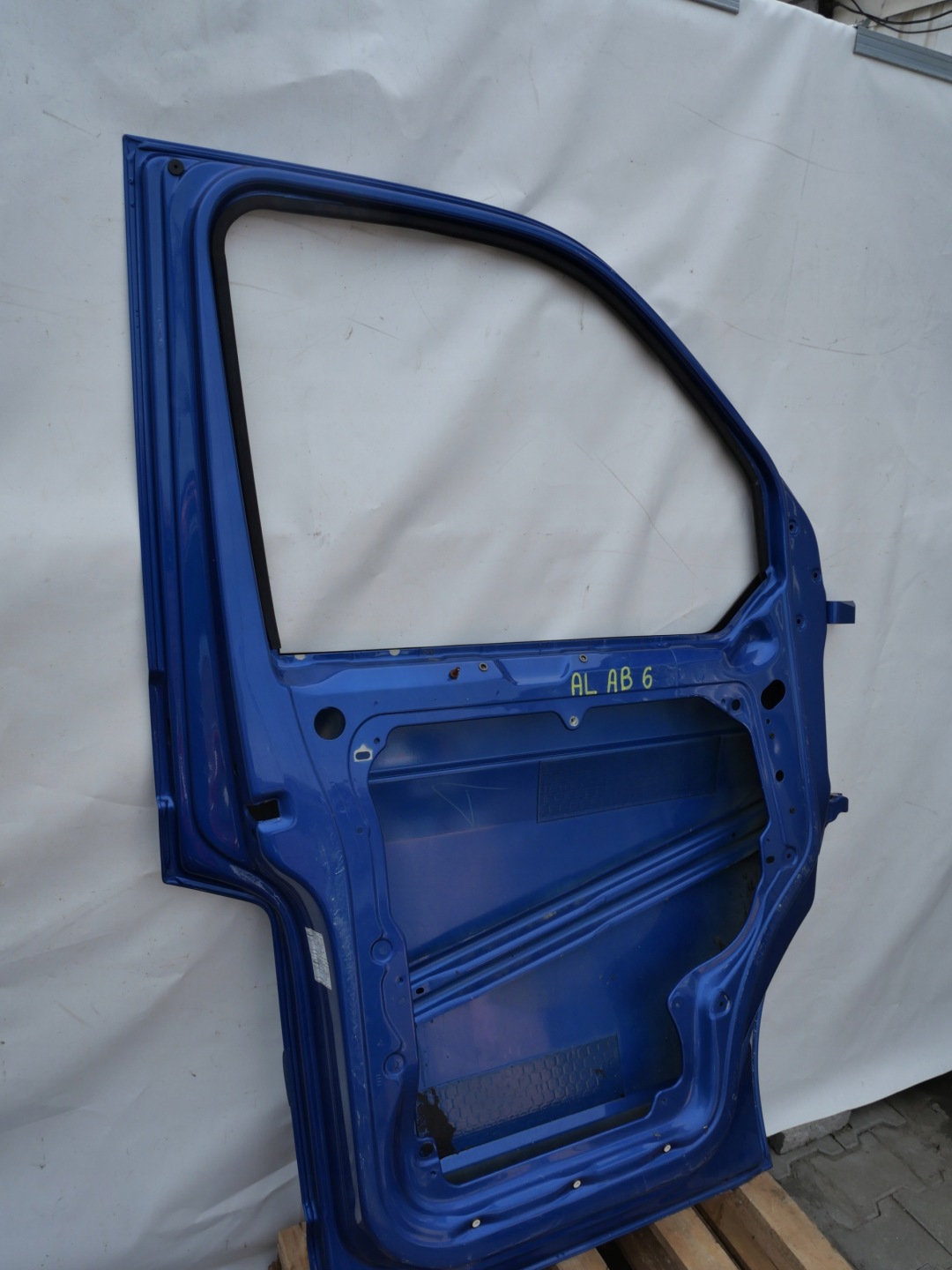 VW T5 MULTIVAN Portière Gauche Avant