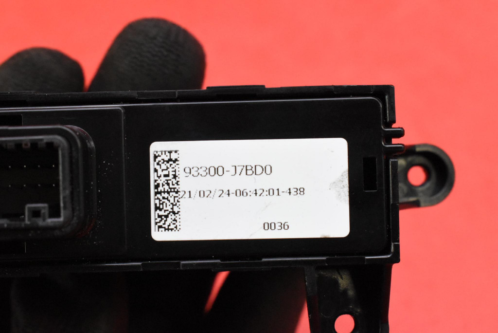 PANEL PRZYCISKOW 93300-J7BD0 KIA CEED 3 III PROCEED GT-LINE 18-25