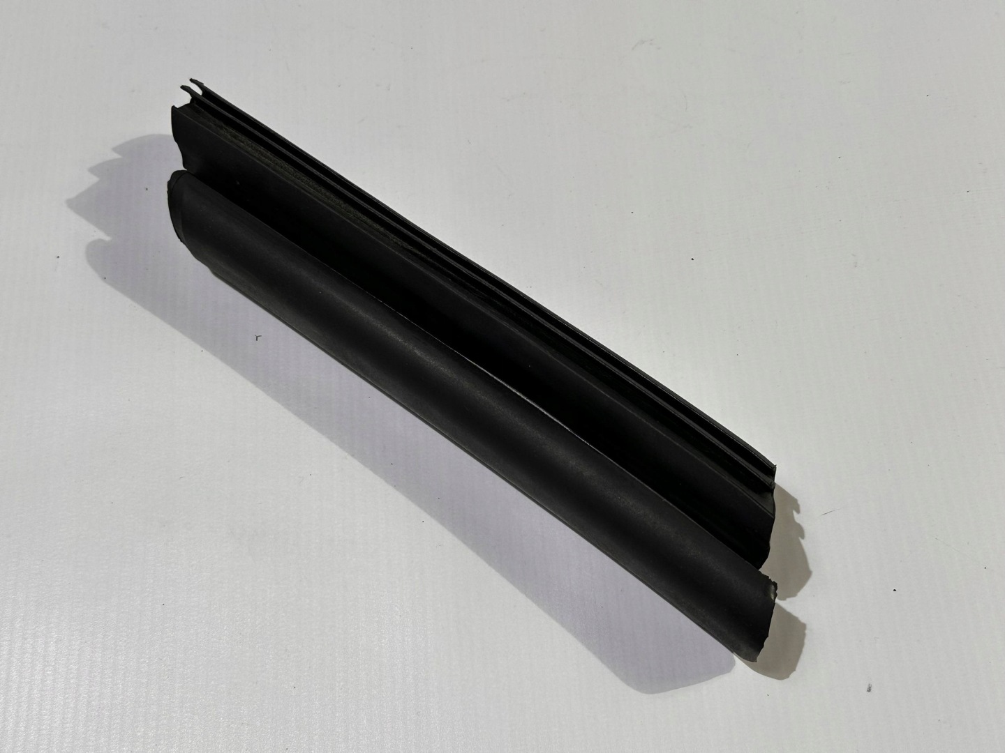 rubber gasket roofs left Chevrolet Camaro 2016+