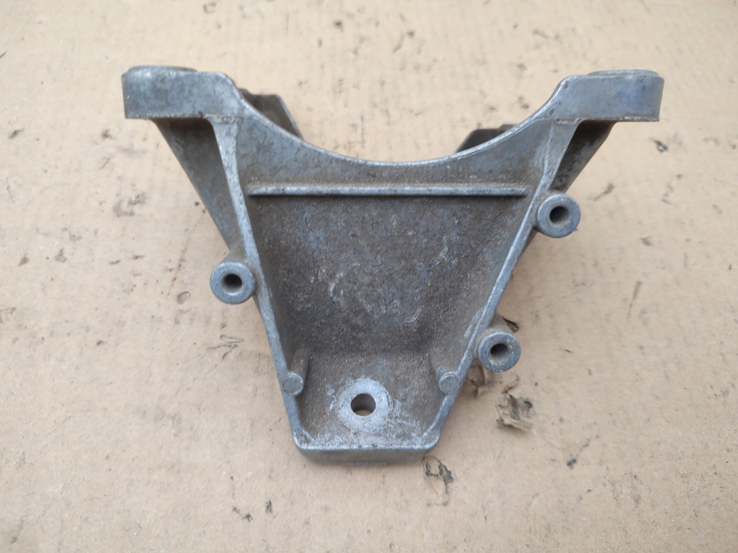 holder engine mount Audi 8E0199307Q