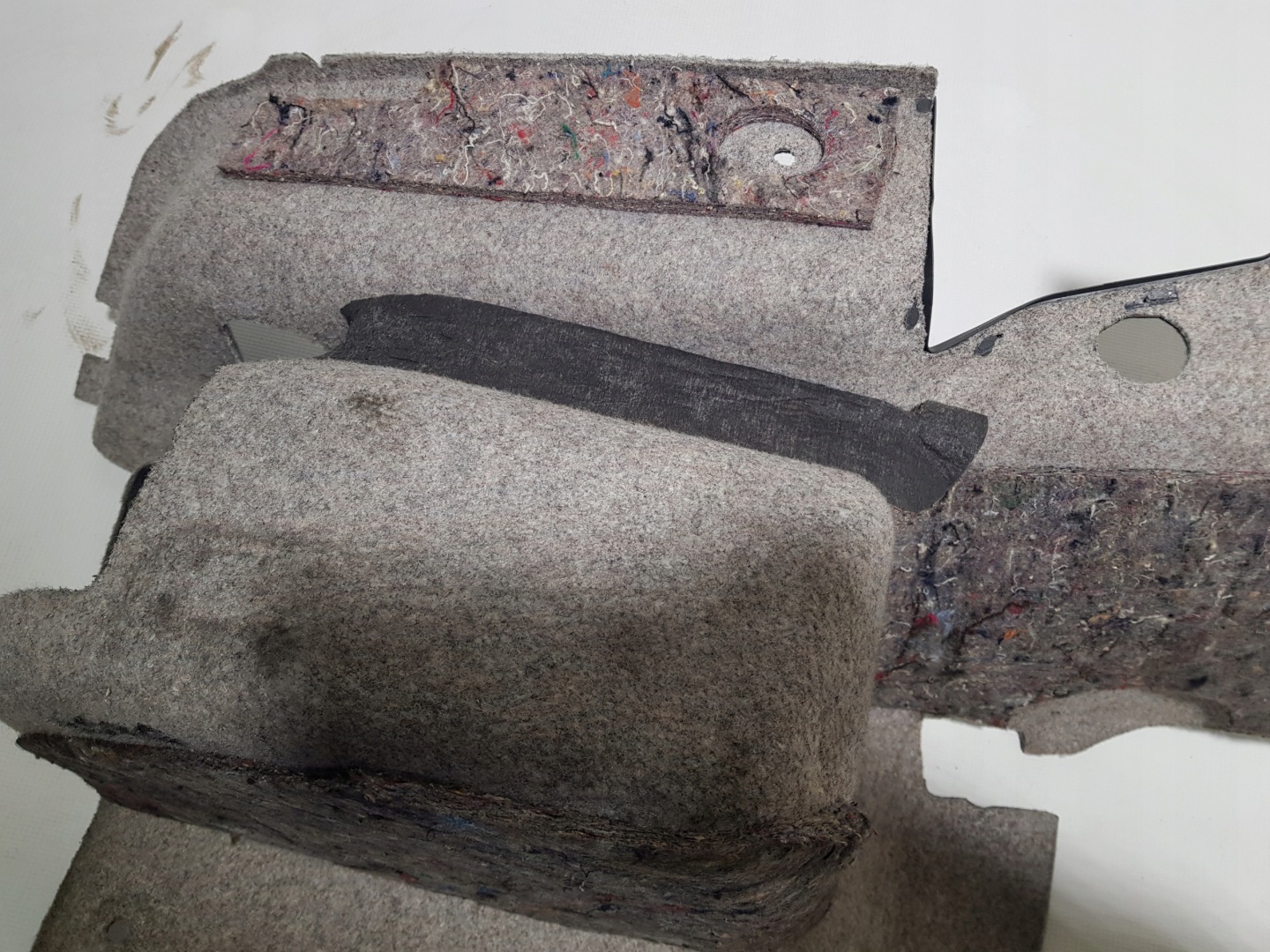 MERCEDES SL R230 mats boot upholstery right