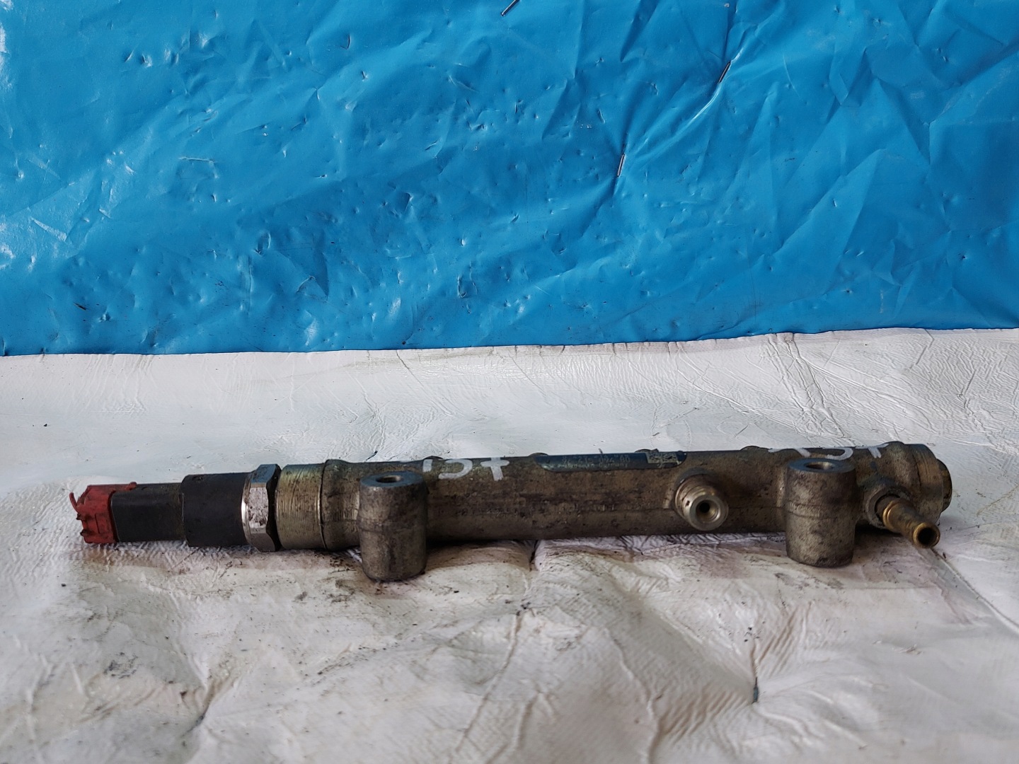 Rampe injection PEUGEOT 206 1.4 HDI 0445214028