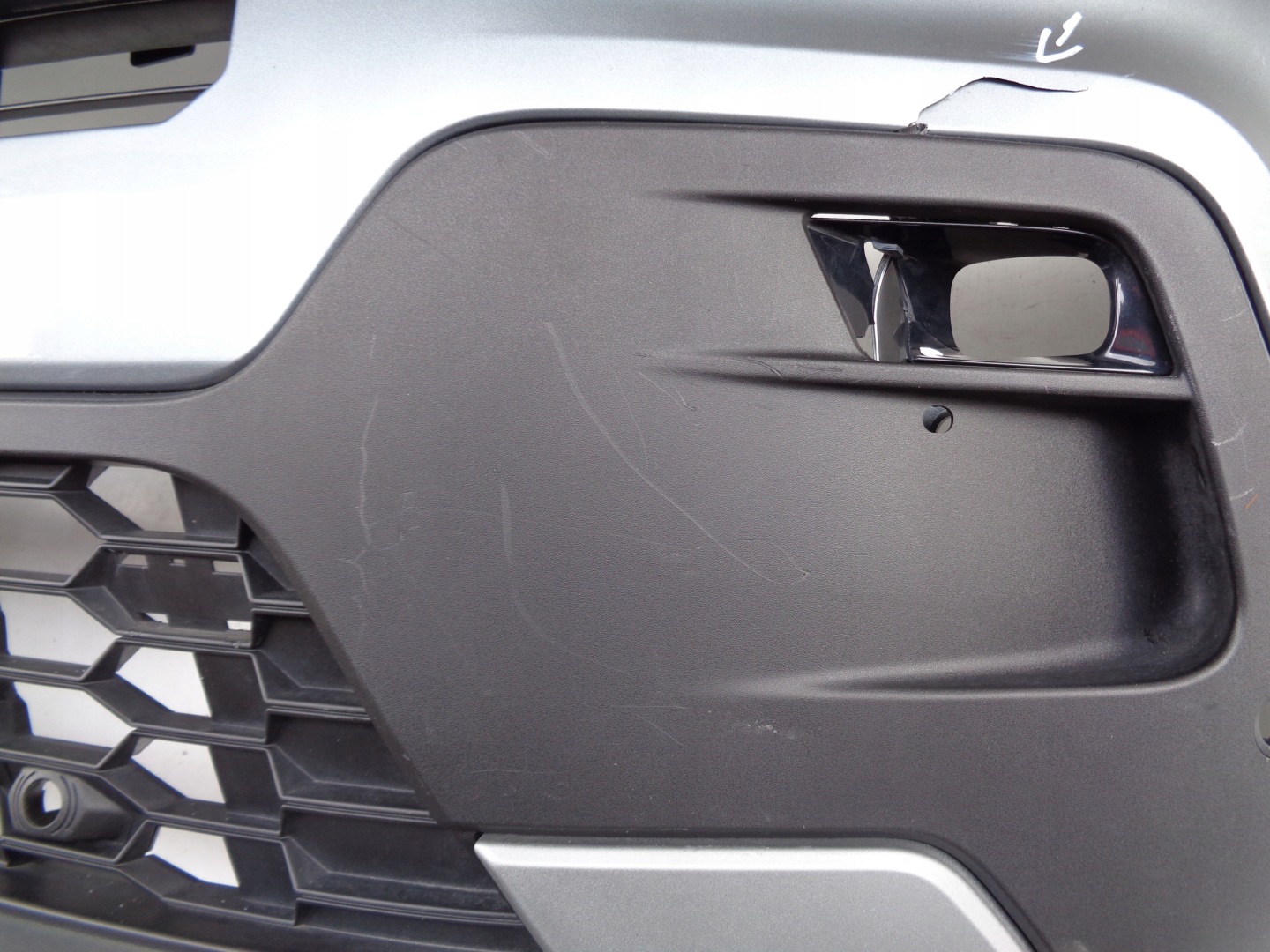front bumper JEEP AVENGER 22- NR 51518