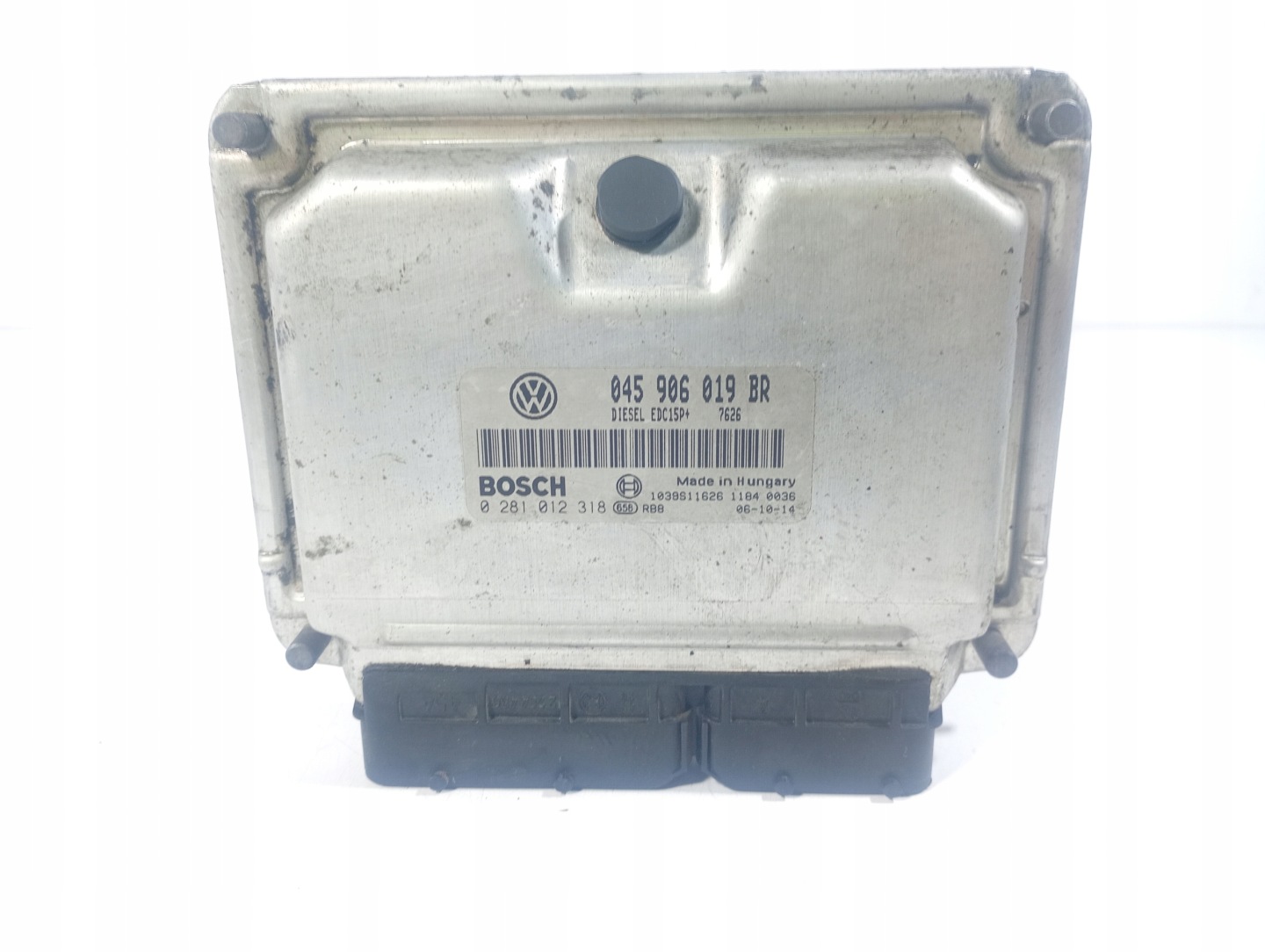 Skoda Fabia 1 l 99-08 computer control unit of the engine OE 0281012318