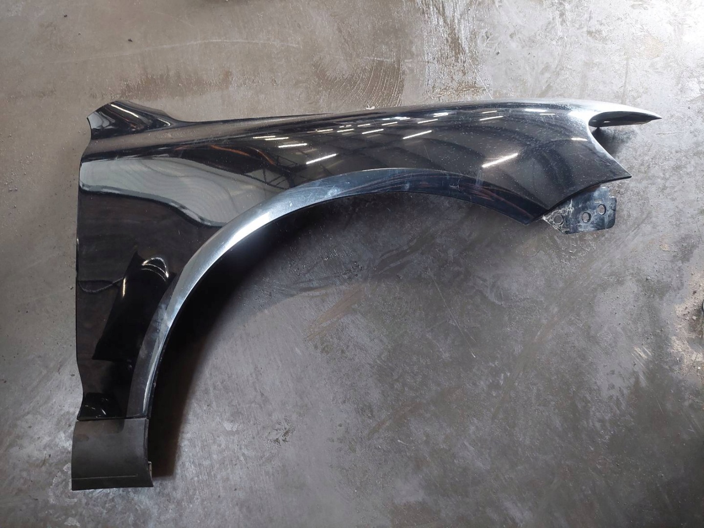 complete front bonnet bumper VOLKSWAGEN TOUAREG and L041 ID: 236928