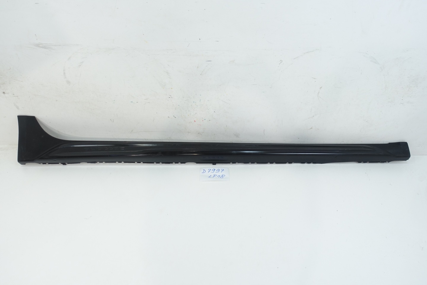 moulding threshold right AUDI A4 B9 LIFT KOMBI ALLROAD