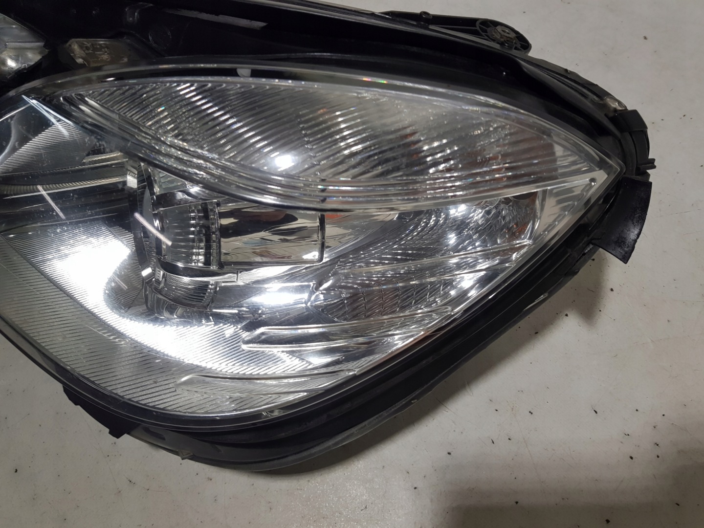 MERCEDES W212 light H7 left front UK
