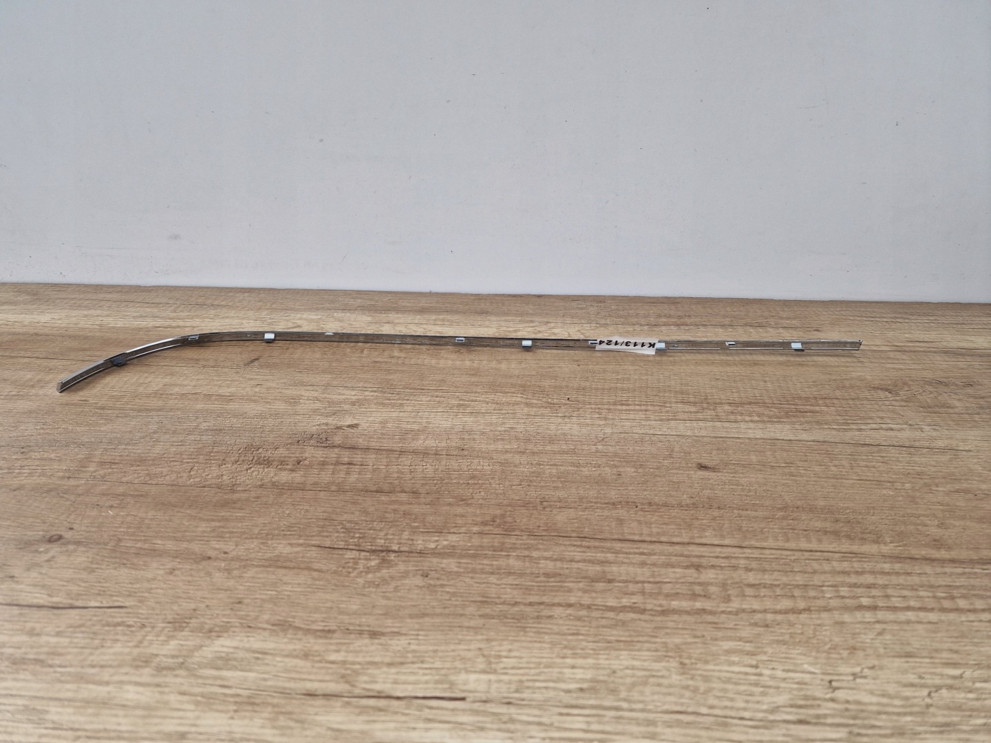 MERCEDES E-KLASA W210 left CHROM moulding for bumper