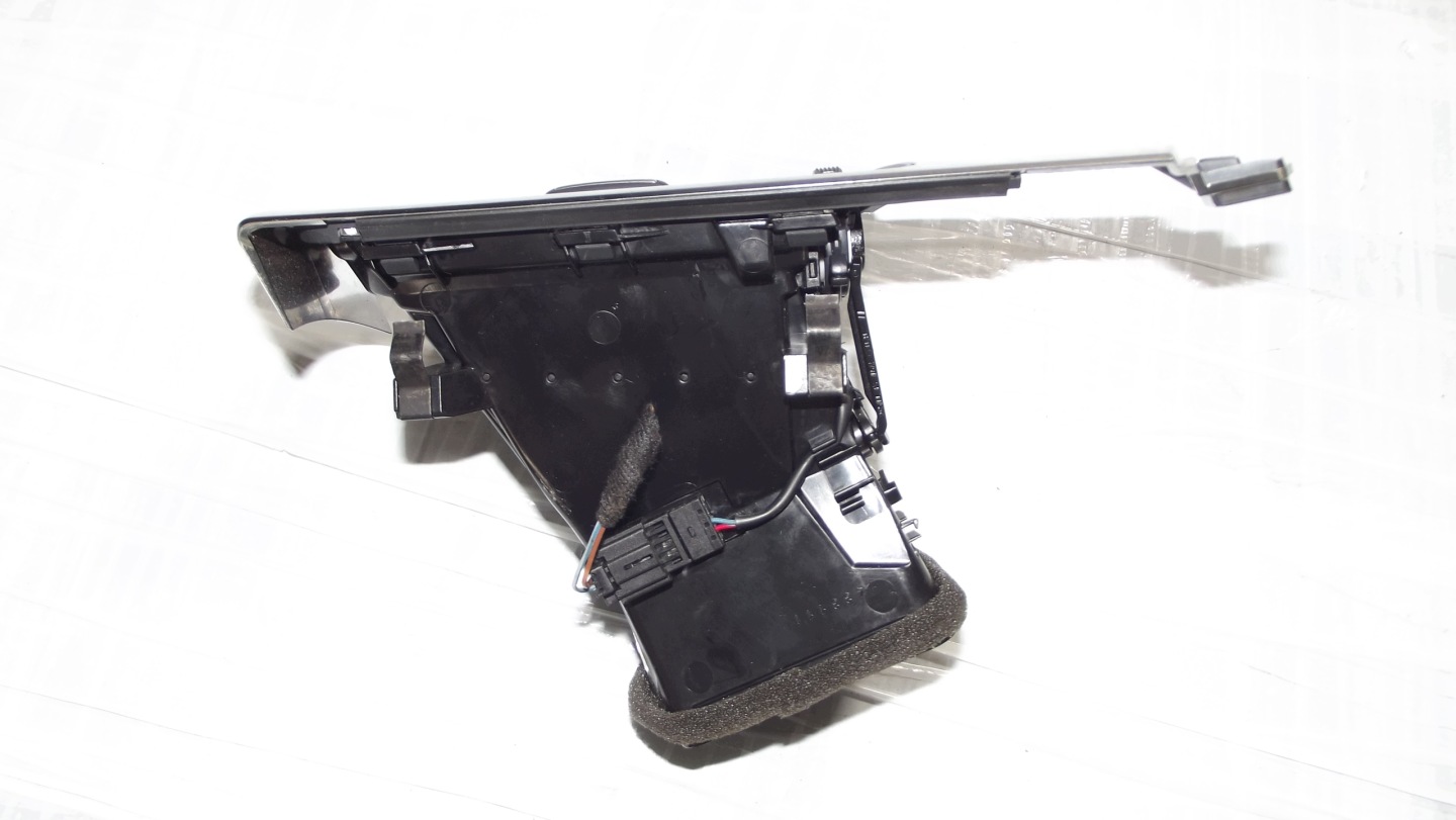 Audi A6 C7 grid air conditioning devices left 4G1820901