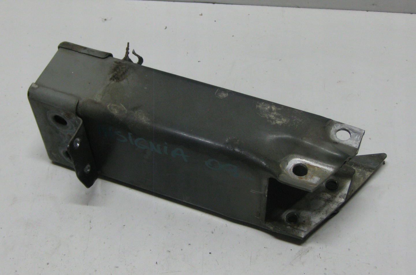 OPEL INSIGNIA A STEFA ZGNIOTU left front 13235554