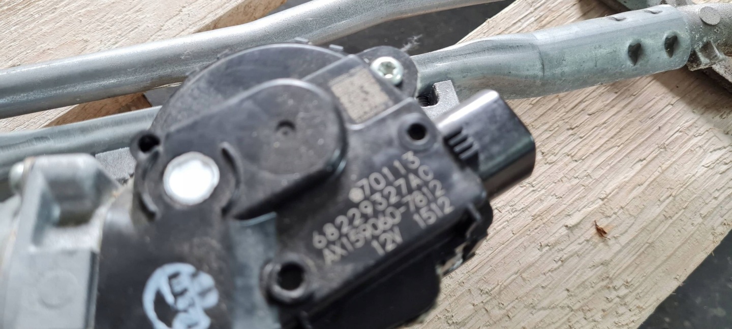 Chrysler Pacifica 2022 VI wiper mechanism mini motor front 68229327AC