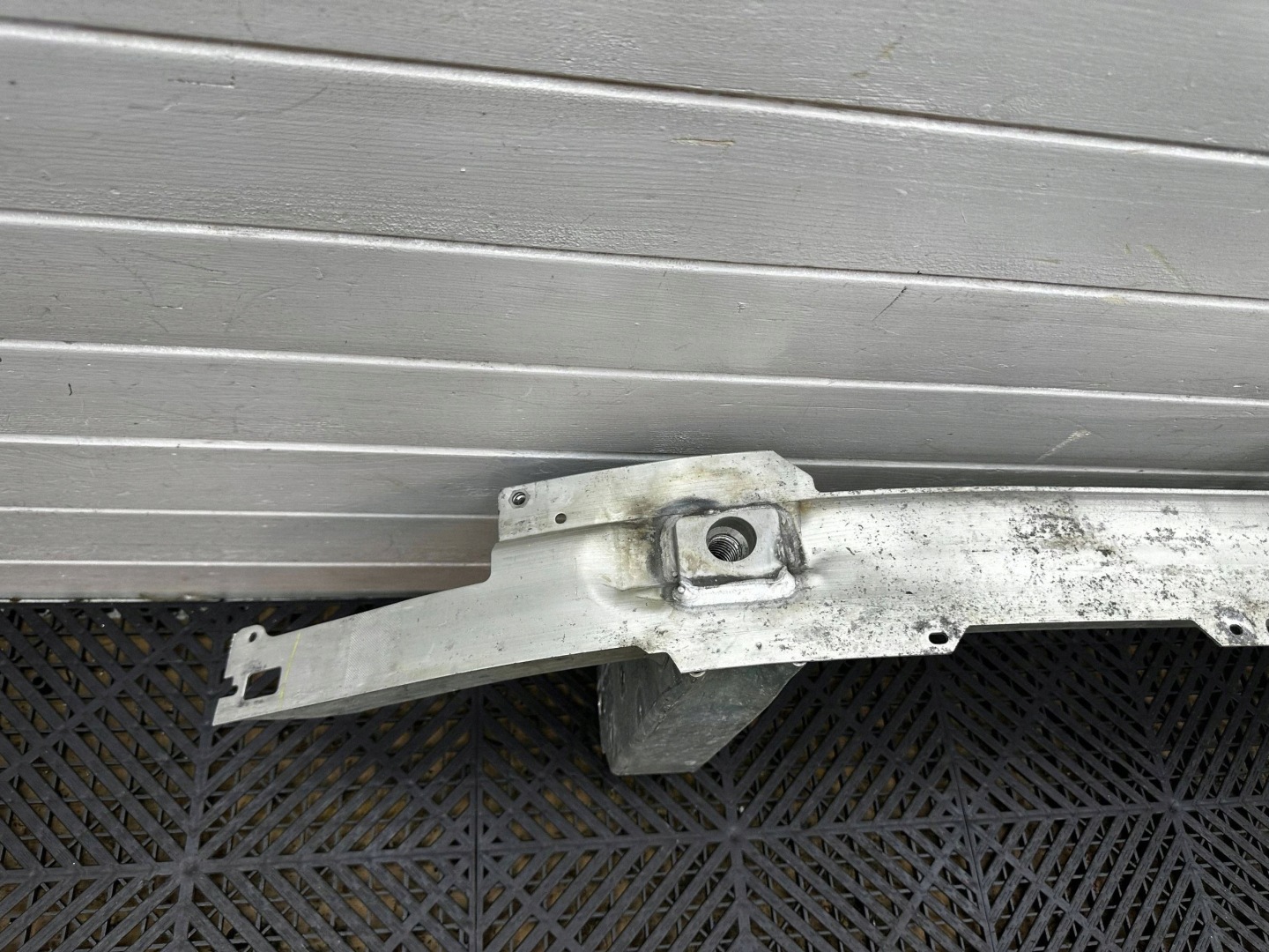bumper support of the front front BMW 5 G30 G31 7385288