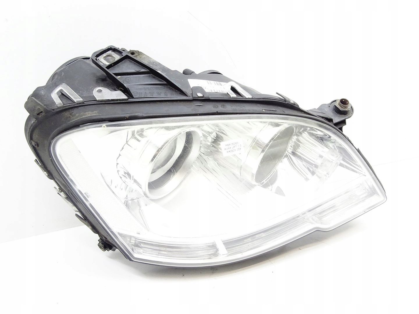 REFLEKTOR light right front right MERCEDES ML W164 LIFT A1648207861