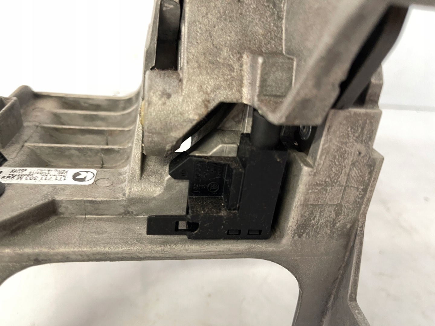 VW Caddy 2015-2019 páčka elektrická brzda 1T1711303M