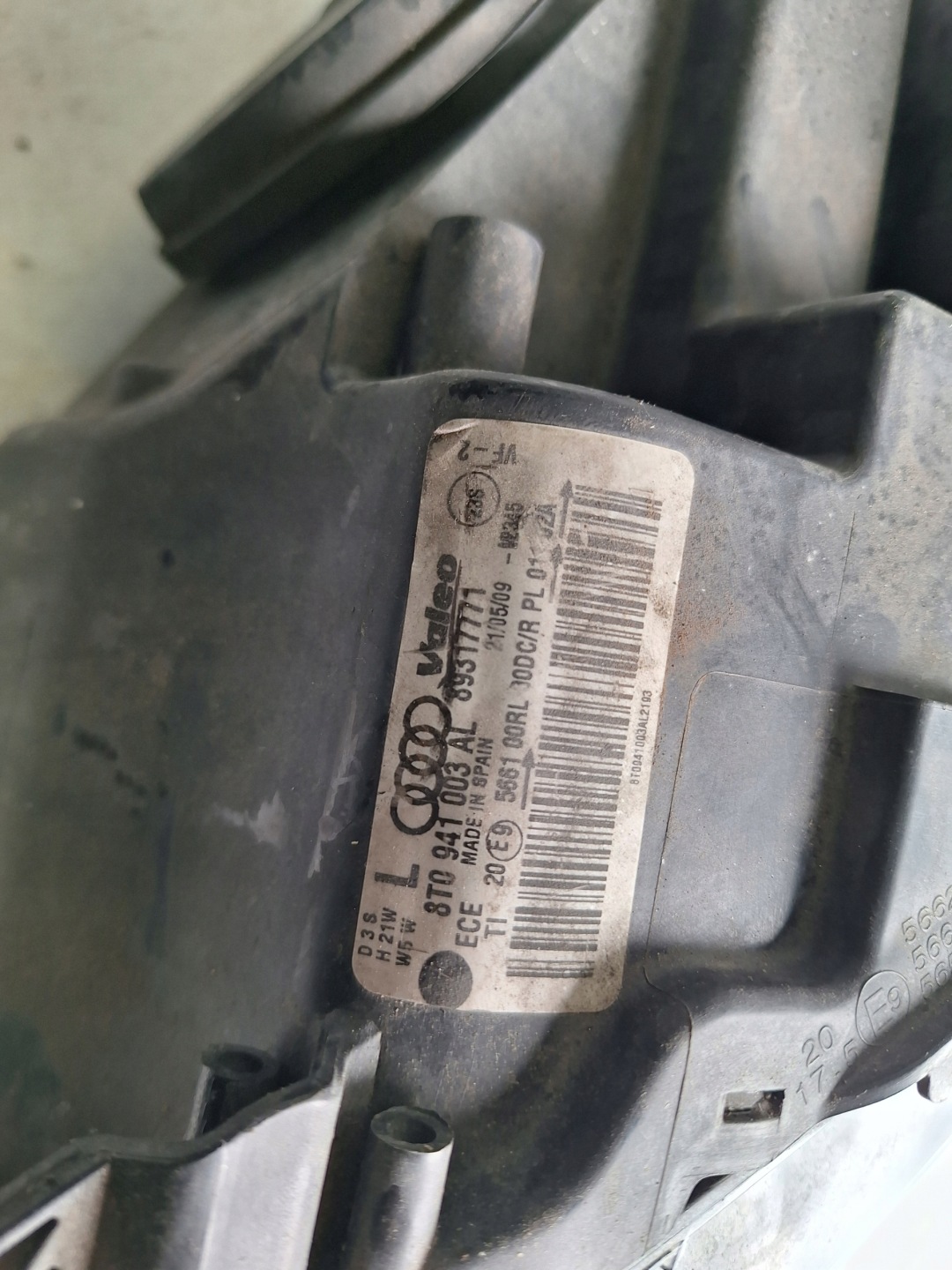 AUDI A5 8T 08-13 light right XENON UK