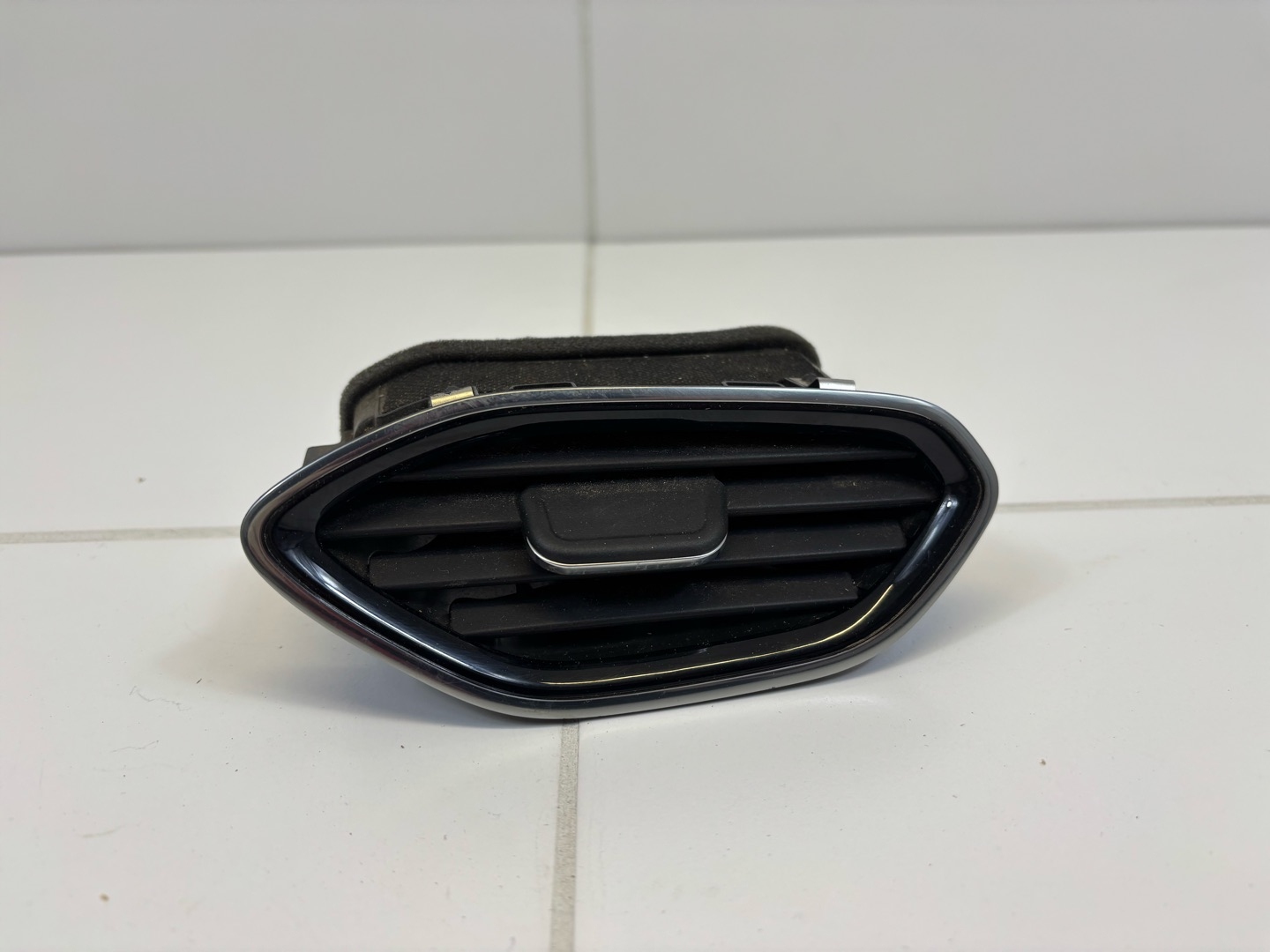 grid air conditioning devices right side Opel Crossland X 2019 545326626