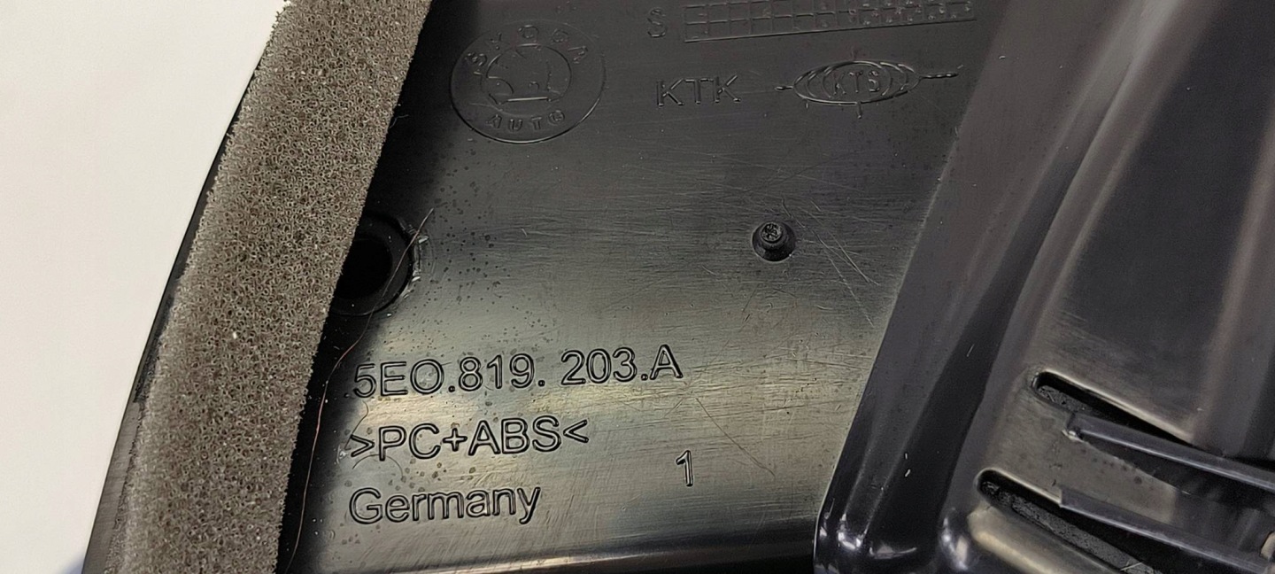 grid air conditioning devices 5E0819203A SKODA OCTAVIA III
