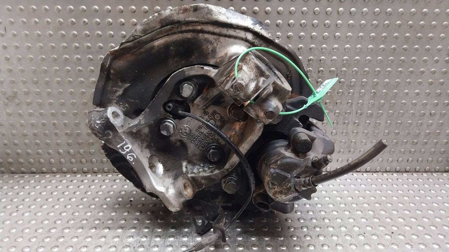 otoč čapu strmeň pravý predok 6764444 BMW E90 E91 E92 E93 E81 E82 E87