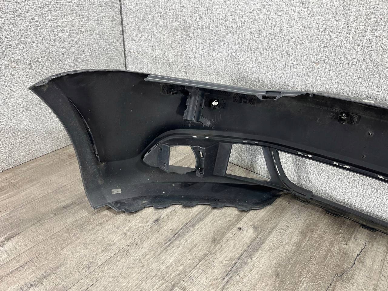 VW JETTA VI 2010-2014 Stoßstange vorne 5C6807221B