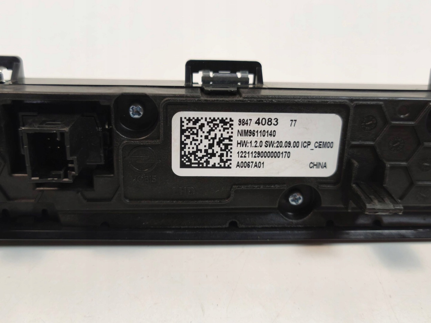 Opel Grandland X Lift PANEL switch RADIA navigation devices 9847408377
