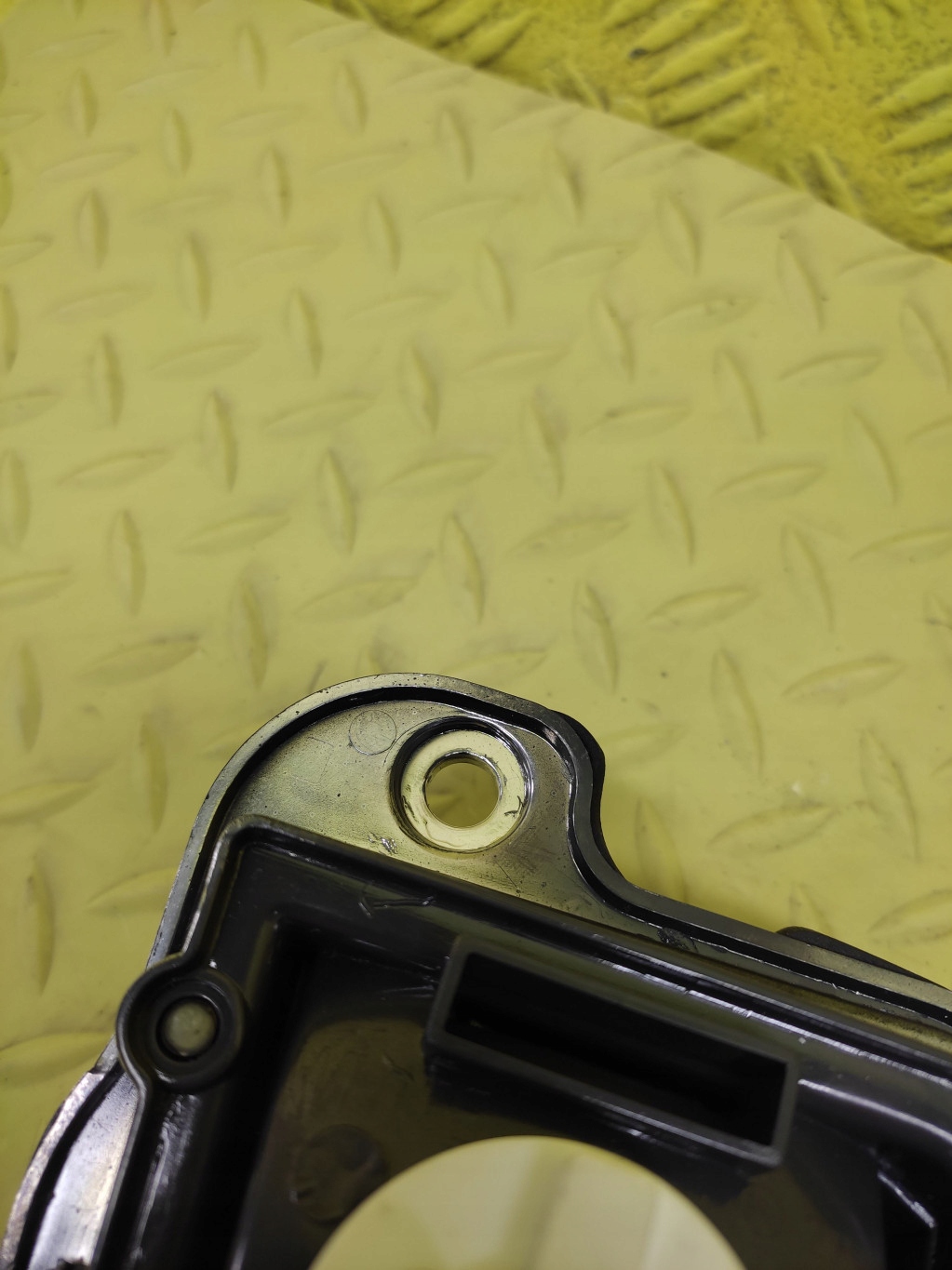 HYUNDAI ELANTRA III light left rear part to the bonnet boot