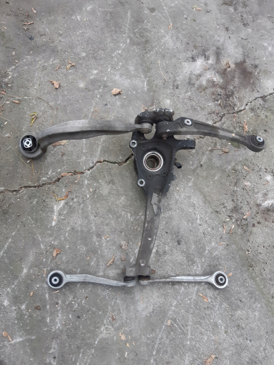 AUDI A4 B8 A5 8T A6 C7 A7 swing right right front 8K0407258L
