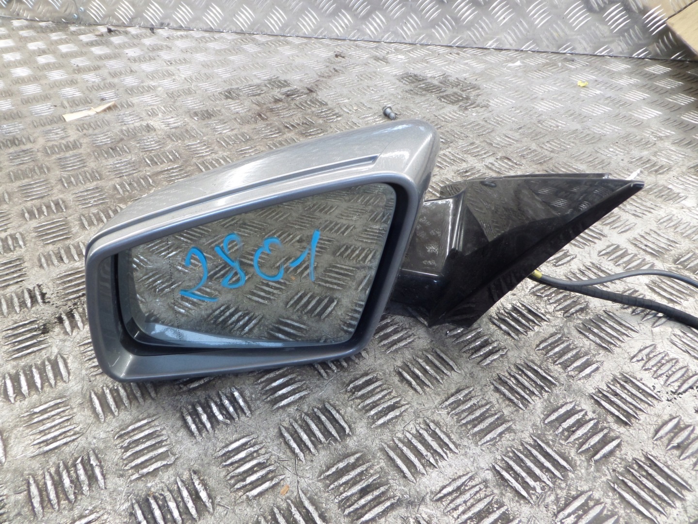 Mercedes-Benz E W212 A3159411 front left mirror