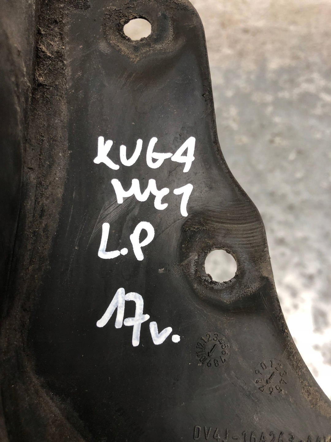 mudguard flap left front FORD KUGA MK2 LIFT DV4J-16A263-AAW