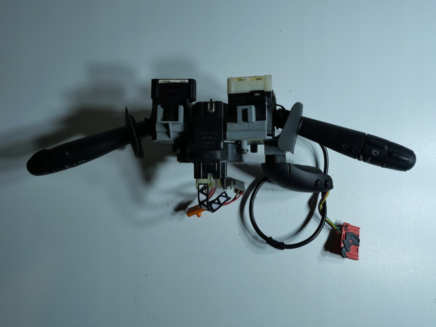 DEVIO LUCI TERGICRISTALLO TERGI PAJAK RENAULT 54034960A