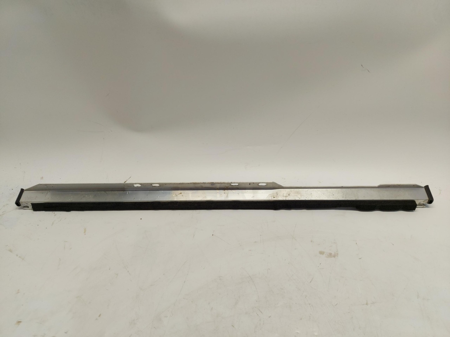 VOLVO XC60 II T8 Traverse Console Avant 31448888