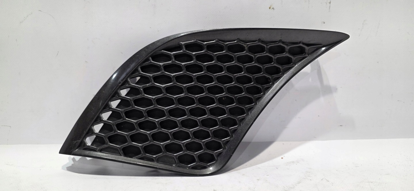 grid of a bumper right front LEXUS LS V original GG210-14060