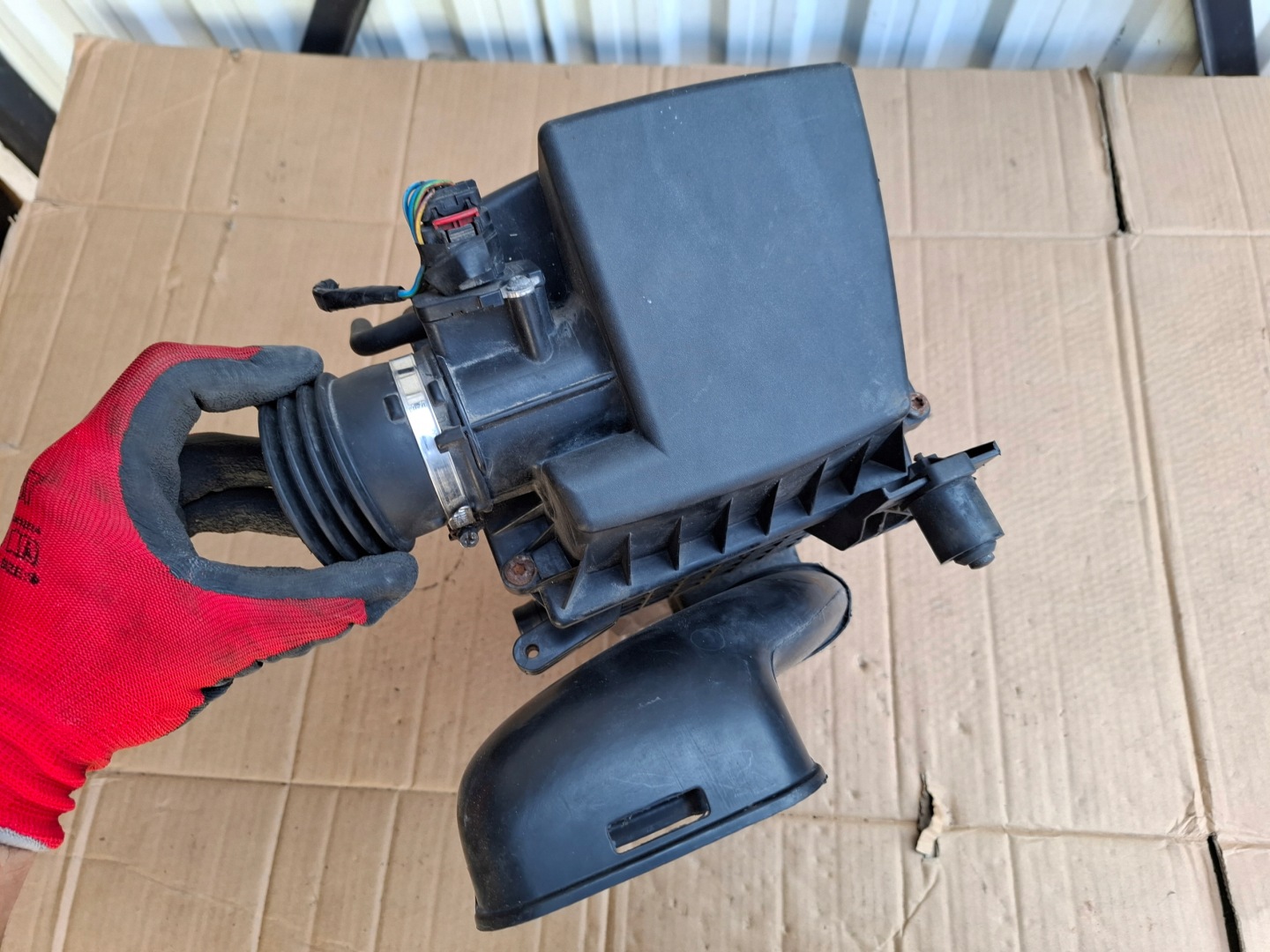 Gehäuse filter luft FORD FIESTA MK7 1,6 D