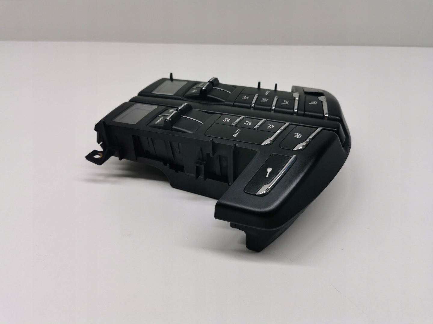 control panel PORSCHE CAYENNE II 7P5907049G
