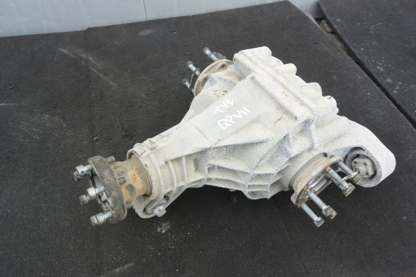 differential diff rear part 4.2 FSI BAR AUDI Q7 4L VW TOUAREG 7L