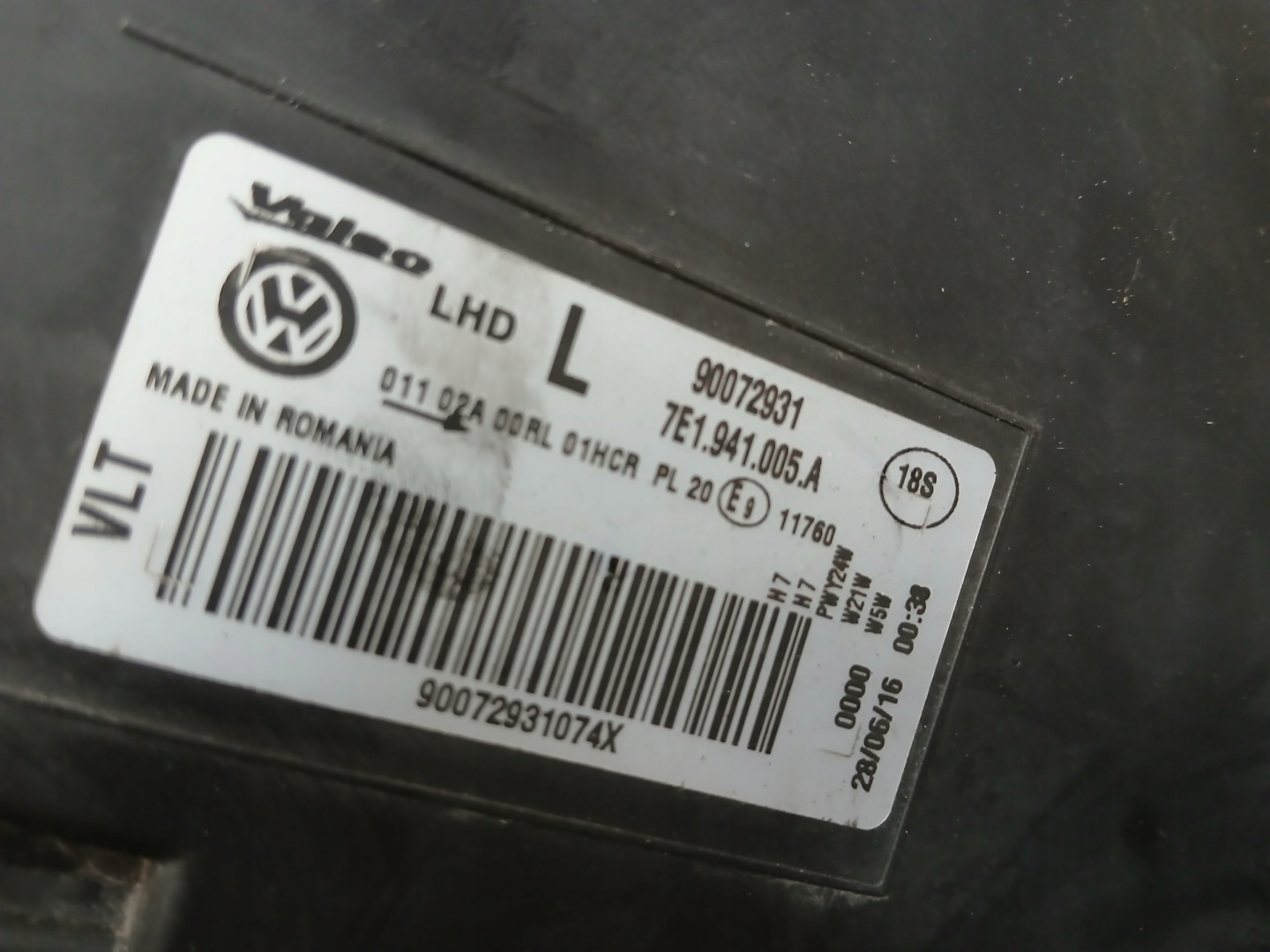 light front left VW T6 7E1941005A