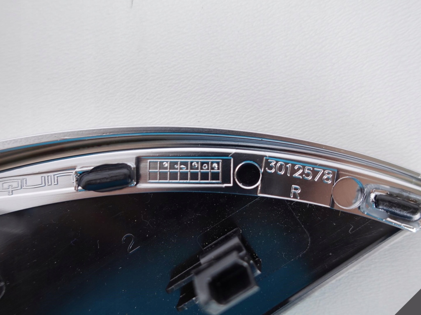 MERCEDES W205 GLC moulding DEKOR PANEL right front