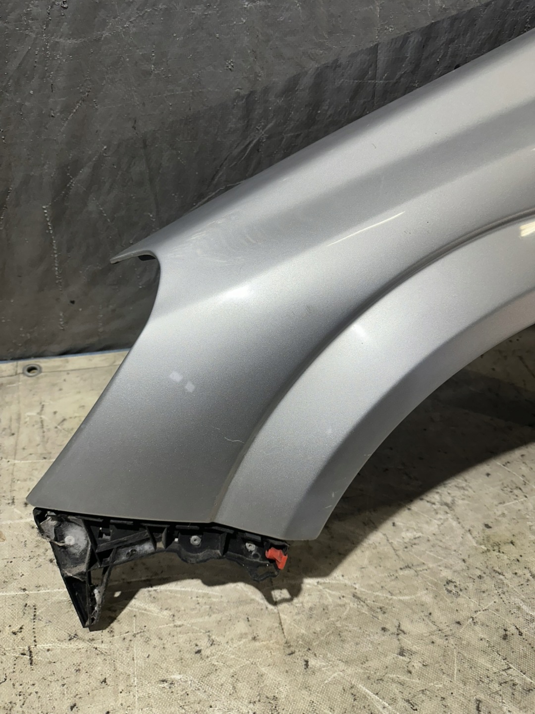 fender left front OPEL ASTRA H Z157