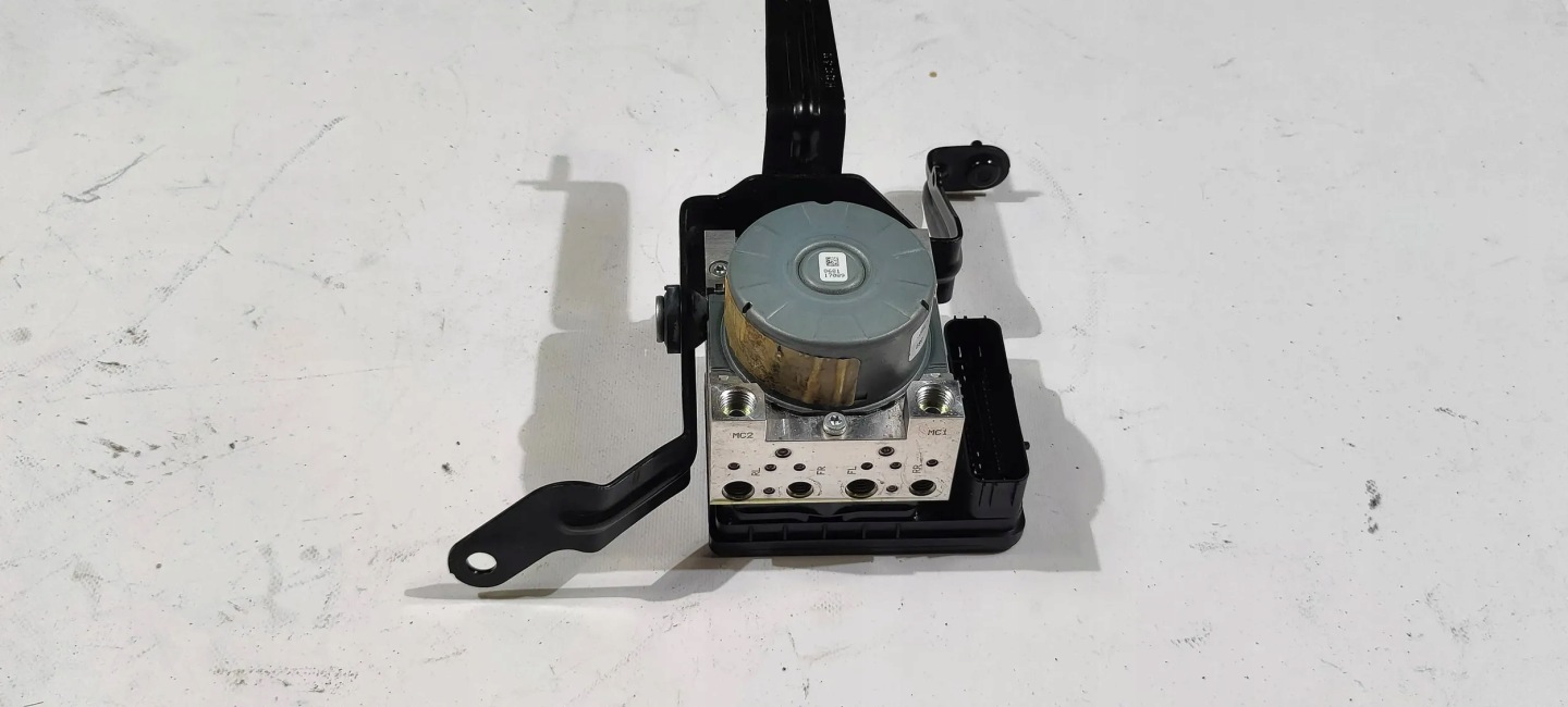 pump control unit ABS Ford Mustang 2018