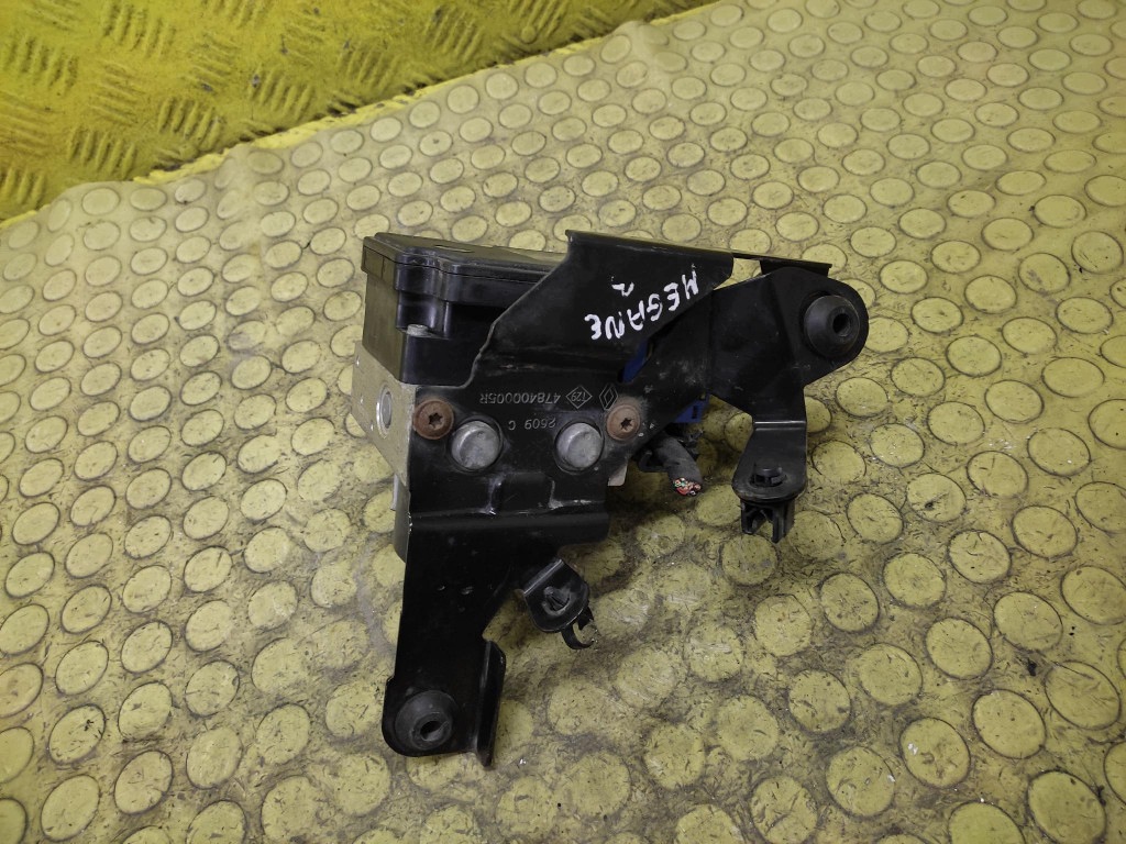 RENAULT MEGANE 3 pumpa ABS 476602003R