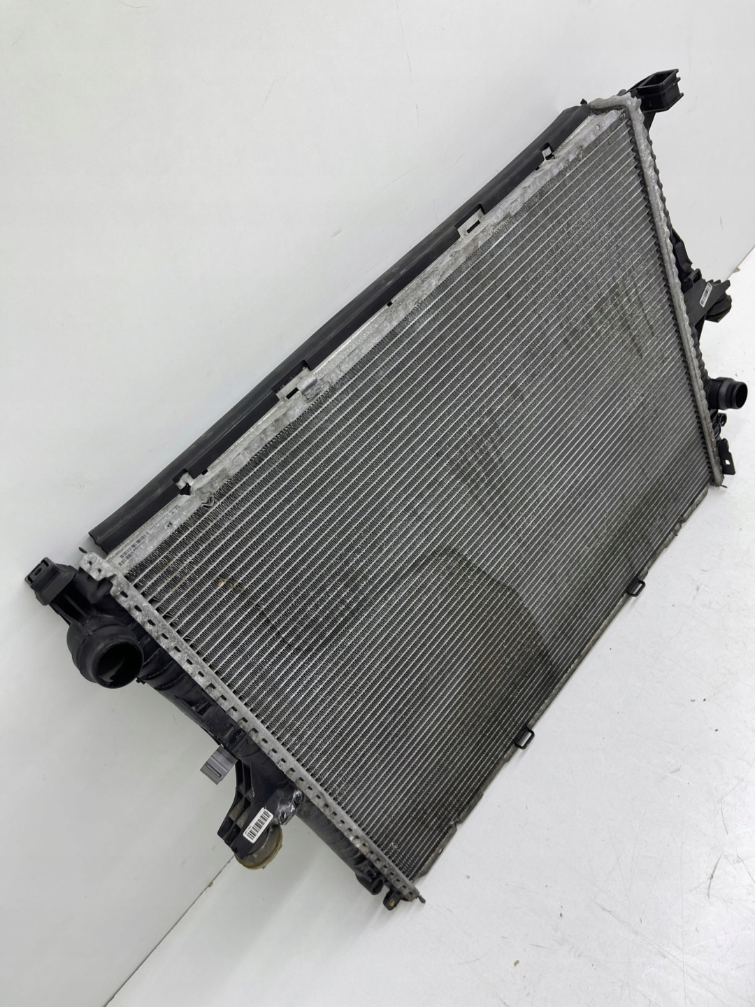 AUDI Q7 4L 4.2 TDI water cooler