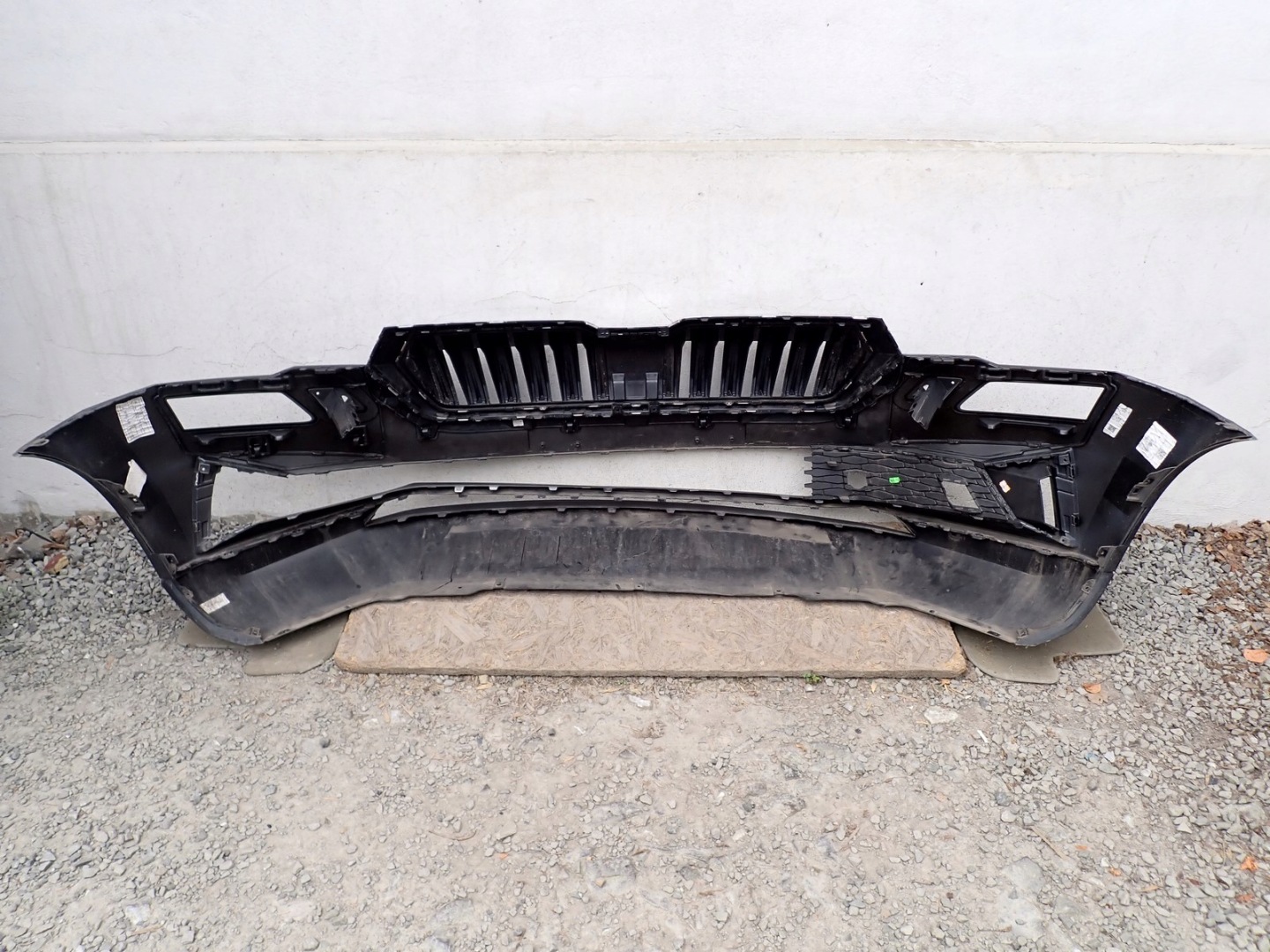 bumper front front SKODA KAROQ 57B NU7 LIFT 2022- 57A807221D
