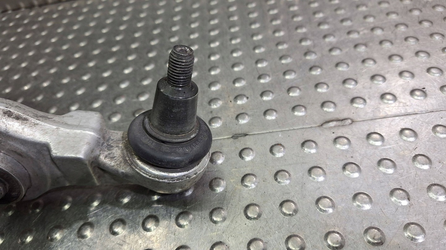 arm right front lower PROSTY AUDI A4 B5 A6 C5 A8 D2 PASSAT B5 SUPERB and