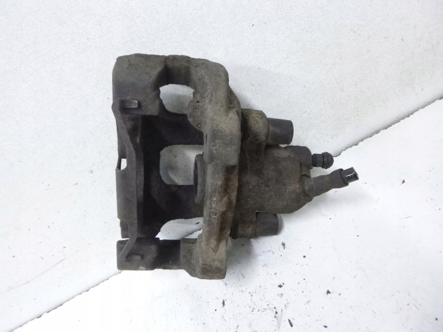 caliper brake rear part left MERCEDES ML W164 3.0 2008r.