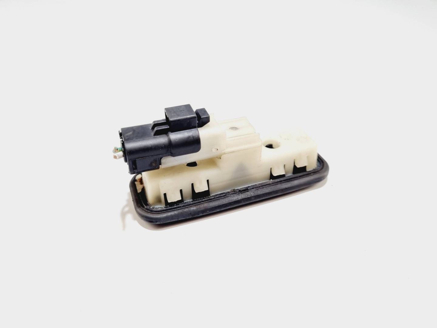 handle button mikrostyk bonnet Peugeot 3008 2010 6490R3