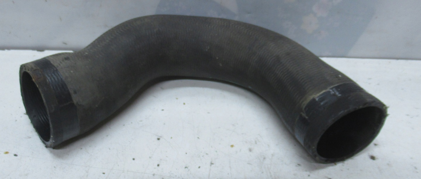 VW GOLF VI 1.6 TDI rohr intercooler 1K0145831AT