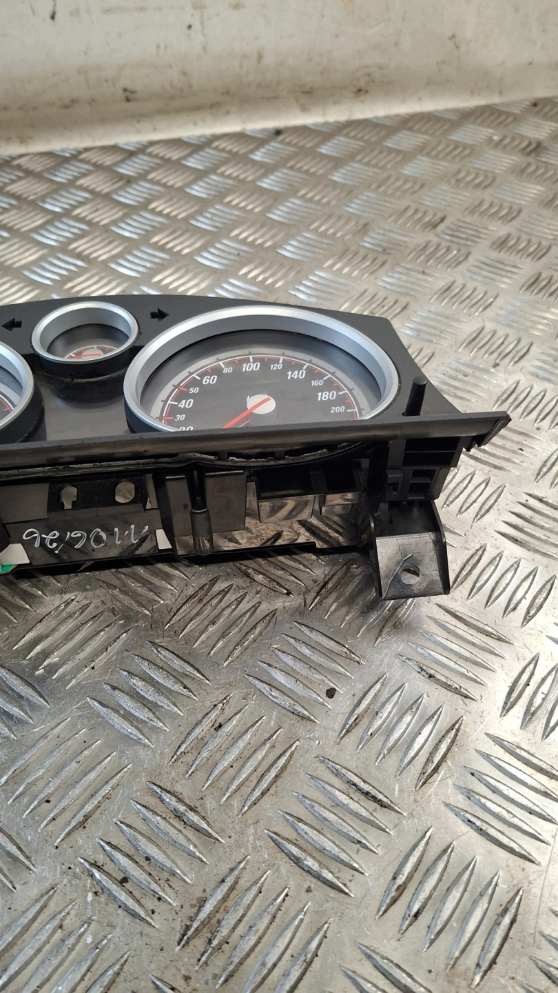 dials dials OPEL ZAFIRA B 1.9CDTI