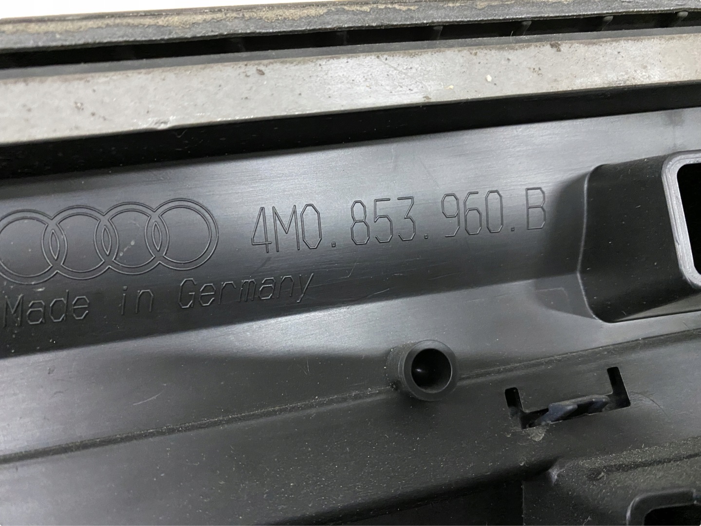 AUDI Q7 4M SLINE moulding door right front
