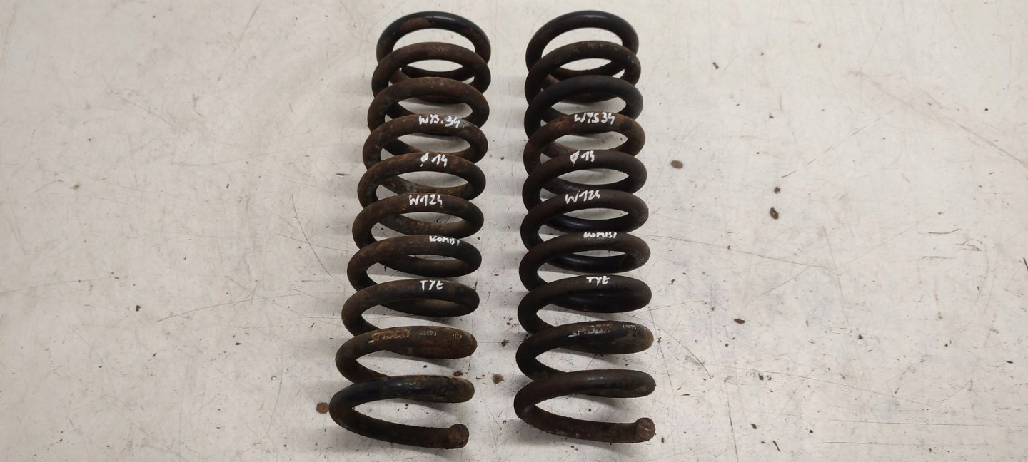 spring front front Mercedes W124 2,2